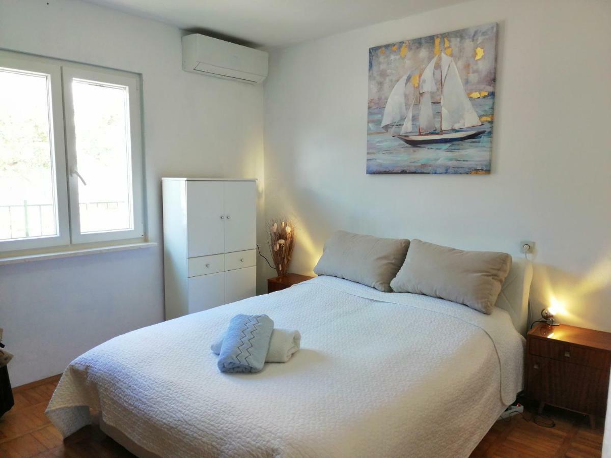 Apartment Marina Комижа Экстерьер фото